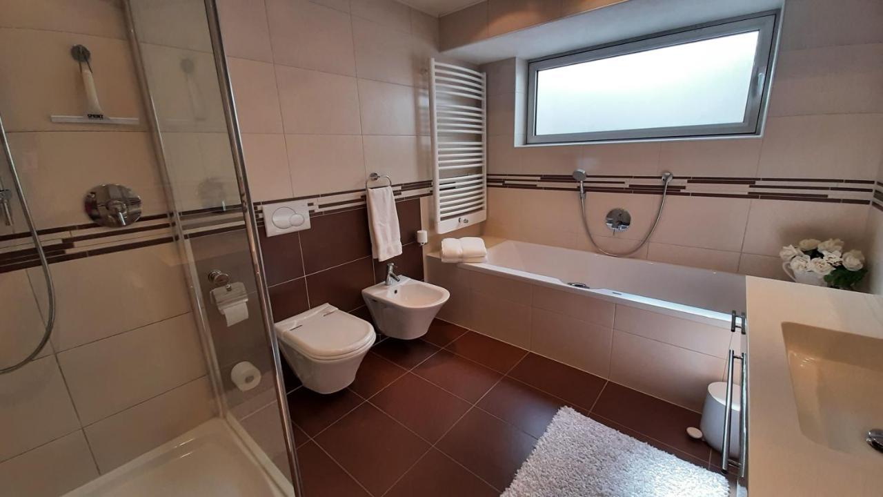 Ferienwohnung Mit Japangarten Karlstadt Exteriör bild